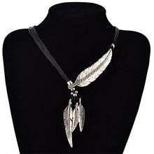 Load image into Gallery viewer, Collier Femme Feather Necklaces & Pendants Rope Leather Vintage Maxi Colar For Statement Necklace Women Fashion Jewelry Bijoux 2022