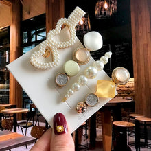 Load image into Gallery viewer, Acrylic Barrettes Headwear Pearl Hair Clip Sets For Women Fashion Geometric Hairpins Hair Accessories Headdress Girl Bobby Clip 2022
