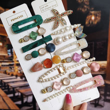 Load image into Gallery viewer, New Starfish Hair Clip For Women 2021 Korean Acrylic Hairpins Geometric Crystal Hair Barrettes Girl Hair Accessories Hairgrip 2022