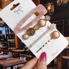 Load image into Gallery viewer, New Starfish Hair Clip For Women 2021 Korean Acrylic Hairpins Geometric Crystal Hair Barrettes Girl Hair Accessories Hairgrip 2022
