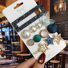 Load image into Gallery viewer, New Starfish Hair Clip For Women 2021 Korean Acrylic Hairpins Geometric Crystal Hair Barrettes Girl Hair Accessories Hairgrip 2022