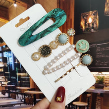 Load image into Gallery viewer, New Starfish Hair Clip For Women 2021 Korean Acrylic Hairpins Geometric Crystal Hair Barrettes Girl Hair Accessories Hairgrip 2022
