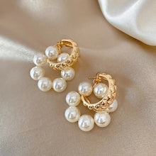 Load image into Gallery viewer, Long Dangle Earrings for Women 2021 Fashion Full Crystal Simulated Pearl Tassel Drop Earring Vintage Gold Brincos Jewelry 2022