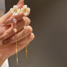 Load image into Gallery viewer, Long Dangle Earrings for Women 2021 Fashion Full Crystal Simulated Pearl Tassel Drop Earring Vintage Gold Brincos Jewelry 2022