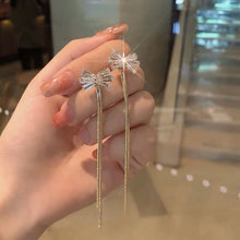 Load image into Gallery viewer, Long Dangle Earrings for Women 2021 Fashion Full Crystal Simulated Pearl Tassel Drop Earring Vintage Gold Brincos Jewelry 2022