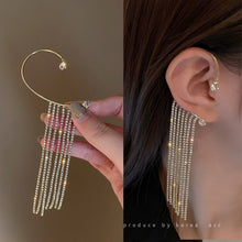 Load image into Gallery viewer, New Luxury Shining Zircon Rhinestone Long Tassel Ear Clip Ear Cuff Exquisite Vintage Clip Earrings Fashion Wedding Jewelry 2022