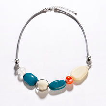 Load image into Gallery viewer, Acrylic Statement Necklaces &amp; Pendants For Women Classic Geometric Choker Necklaces Female Boho Kolye Bijoux Fashion Jewelry 2022
