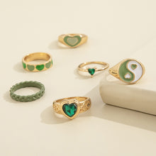 Load image into Gallery viewer, 6 Pcs/Set Retro Finger Ring Set Boho Frog Snake Gold Carved Knuckle Rings for Women Jewelry Gifts
