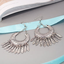 Load image into Gallery viewer, Vintage Long Dangle Earrings for Women Bohemian Boho Jewelry Tassel Drop Earring Jewelry 2022
