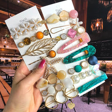 Load image into Gallery viewer, Leaf Pearl Acrylic Hair Clips Set Barrettes for Women 2022
