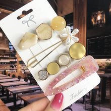 Load image into Gallery viewer, Leaf Pearl Acrylic Hair Clips Set Barrettes for Women 2022
