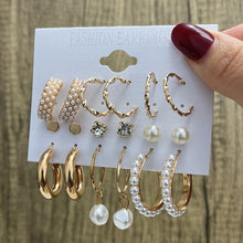 Load image into Gallery viewer, Gold Butterfly Hoop Earrings Set Vintage Jewelry Fashion Pearl Earrings for Women Girls Brincos 2022 Trendy Jewelry 2022
