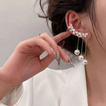 Load image into Gallery viewer, Luxury Crystal Wing Earrings for Women 2022 New Fashion Pearl Tassel Drop Earring Female Gold Brincos Jewelry Accessories 2022
